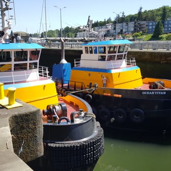 Hiram M Chittenden Locks - My Favorite place to visit - Landmarks & Historical Buildings Near Me - Seattle, Washington