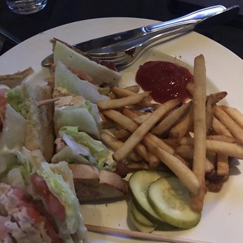 Yard House - Had not had a single fry, this is how they came out.. also notice how lame the sandwich looks - Bars Near Me - Raleigh, North Carolina
