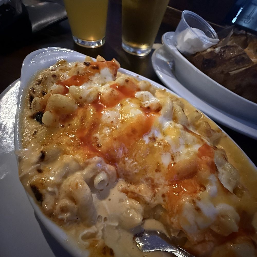 My Way Tavern - Buffalo Chicken Mac - Sports Bars Near Me - Holly Springs, North Carolina My Way Tavern - Buffalo Chicken Mac - Sports Bars Near Me - Holly Springs, North Carolina