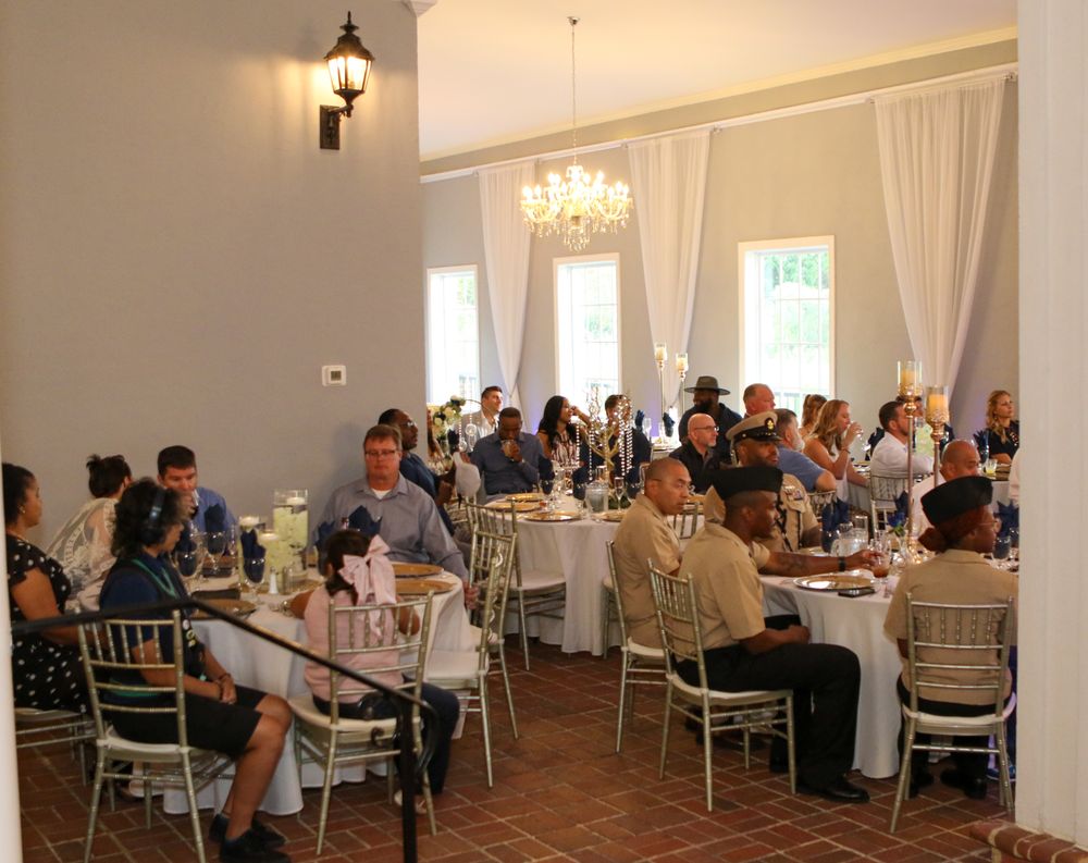 Royal Courtyard - wedding in Virginia Beach, VA