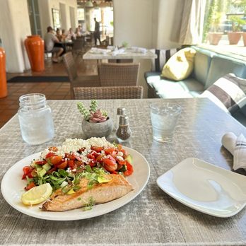 The Grill on Main - Israeli salad with salmon - American Near Me - La Quinta, California