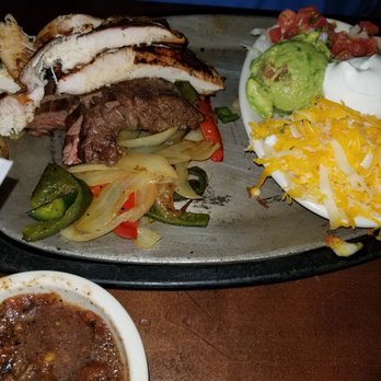 Uncle Julio's - Beef and chicken fajitas for 1 - Mexican Near Me - Arlington, Texas Uncle Julio's - Beef and chicken fajitas for 1 - Mexican Near Me - Arlington, Texas
