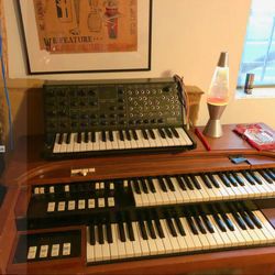 WackoWorld Music - The Hammond M-3 organ and the Korg MS-20, a nifty little synthesizer from the '70's