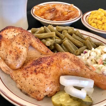 Underwood's Cafeteria - Barbeque Near Me - Brownwood, Texas Underwood's Cafeteria - Barbeque Near Me - Brownwood, Texas