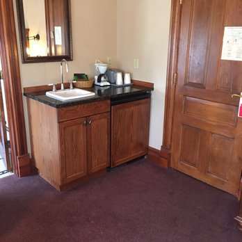 Hotel Ruby Marie - Fridge-sink-In Room Coffee - Hotels Near Me - Madison, Wisconsin