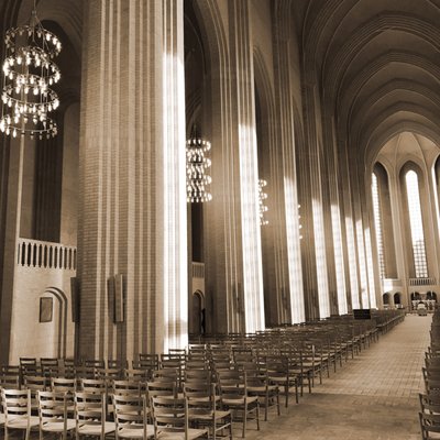 Grundtvigs Kirke by null