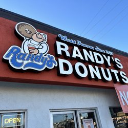 Randy’s Donuts