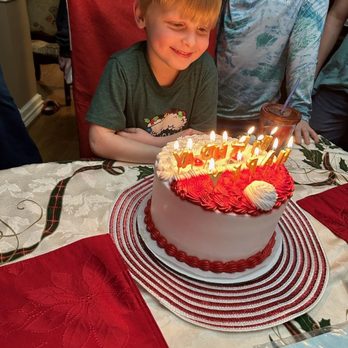 Magnolia’s Bakery - beautiful Santa Clause birthday cake for my grandson! - Bakeries Near Me - Pinehurst, Texas