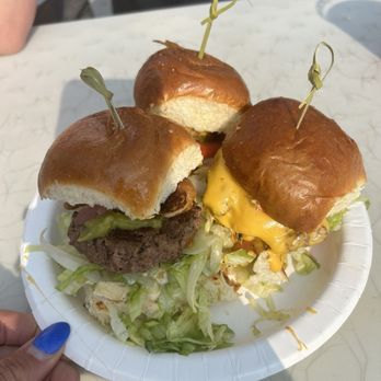 Slideshow - Burgers Near Me - Edgewater, Colorado