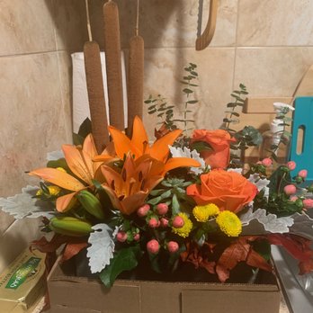 Welke's Milwaukee Florist - Fall Bamboo Garden Bouquet - Floral Designers Near Me - Milwaukee, Wisconsin