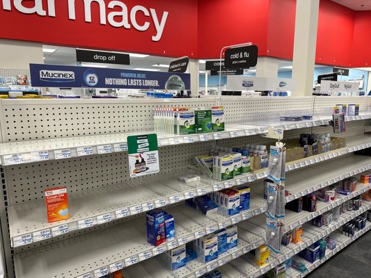 cvs pharmacy hollister