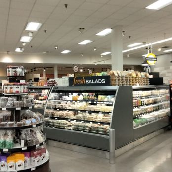 Lunds & Byerlys - Grocery Near Me - Wayzata, Minnesota Lunds & Byerlys - Grocery Near Me - Wayzata, Minnesota
