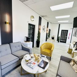 Anny M Beauty - Reception