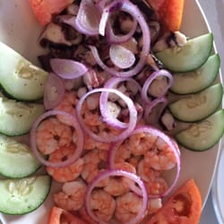 La Palapa - Botana de camarón con pulpo