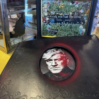 Twede's Cafe - Memories of David Lynch - American Near Me - North Bend, Washington