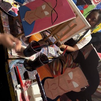 Paint N Pour - Paint & Sip Near Me - New York, New York
