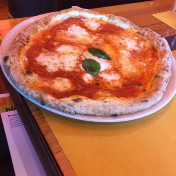 Fratelli la Bufala - Excellent Margherita pizza from its birthplace! - Pizza Near Me - Naples, NA