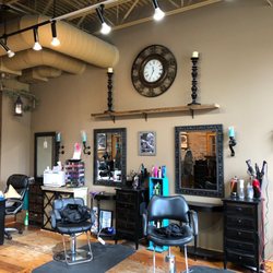Studio Hair Design and Spa - Salon area