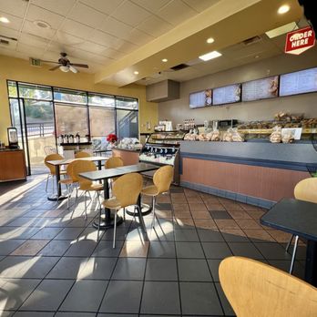 New York Bagels - Nice seats inside, very clean - Bagels Near Me - San Diego, California New York Bagels - Nice seats inside, very clean - Bagels Near Me - San Diego, California