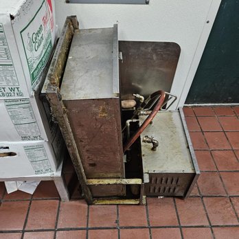 Eagle Junk Removal - Appliance removal in Fort Worth TX - Junk Removal & Hauling Near Me - Fort Worth, Texas