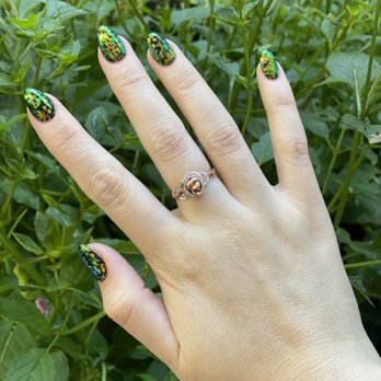 Dayus Nail Spa - Done by Emma - Nail Salons Near Me - Redondo Beach, California