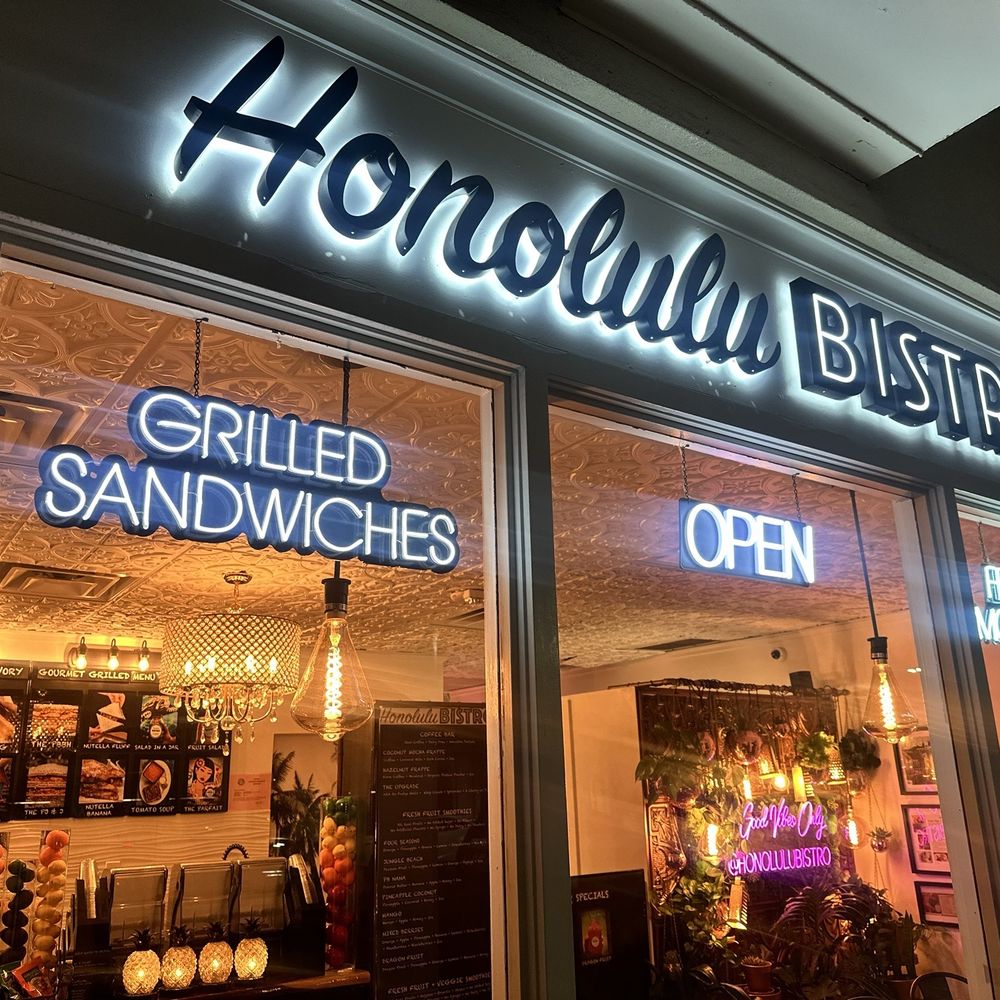 Honolulu Bistro - Hawaiian Near Me - Honolulu, Hawaii Honolulu Bistro - Hawaiian Near Me - Honolulu, Hawaii