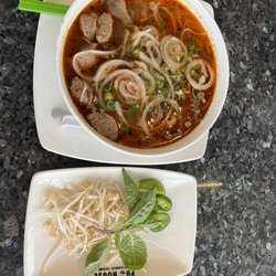 Pho House - #26 spicy bun bo hue