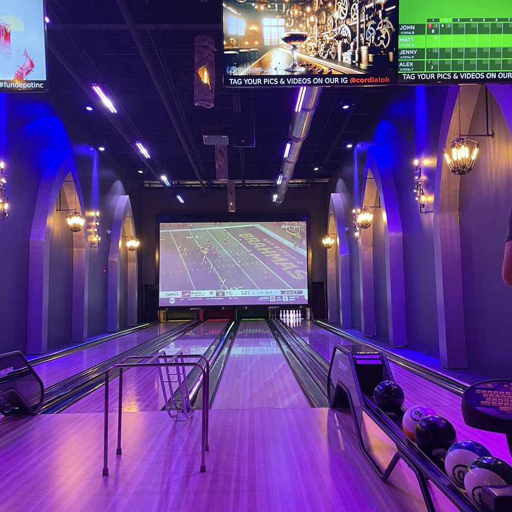 Cordial - Lanes in VIP area - Bowling Near Me - Lake Worth, Florida Cordial - Lanes in VIP area - Bowling Near Me - Lake Worth, Florida