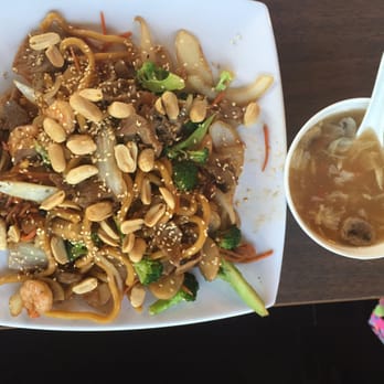 Li's Mongolian BBQ - Chicken - beef & pinapple - Barbeque Near Me - Carmichael, California