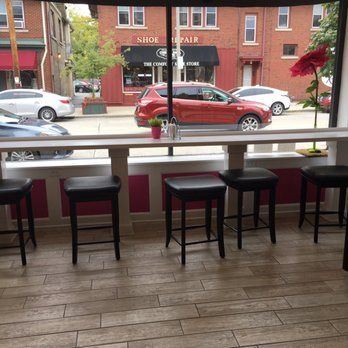 Simma's Bakery - Bakeries Near Me - Wauwatosa, Wisconsin