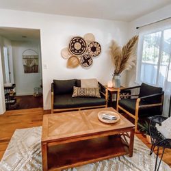 Refuge Boutique Spa - Inside lounge area
