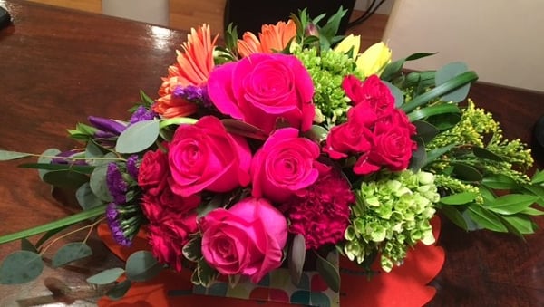 Jeffrey's Flowers & Flower Delivery by null