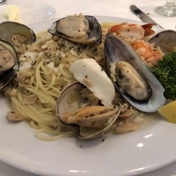 Assaggio - Kapolei - Seafood pasta - Italian Near Me - Kapolei, Hawaii Assaggio - Kapolei - Seafood pasta - Italian Near Me - Kapolei, Hawaii