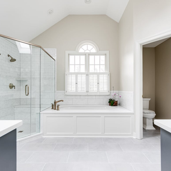 James River Remodeling - a large bathroom with a walk in shower - General Contractors Near Me - Richmond, Virginia James River Remodeling - a large bathroom with a walk in shower - General Contractors Near Me - Richmond, Virginia