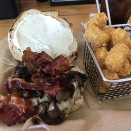 Bacon, Swiss and mushroom burger...exceptional!