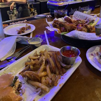 BoomerJack's Grill - We got a 20 piece w/4 different flavors & a burger & split in 1/2. That was also good. - Sports Bars Near Me - Bedford, Texas BoomerJack's Grill - We got a 20 piece w/4 different flavors & a burger & split in 1/2. That was also good. - Sports Bars Near Me - Bedford, Texas