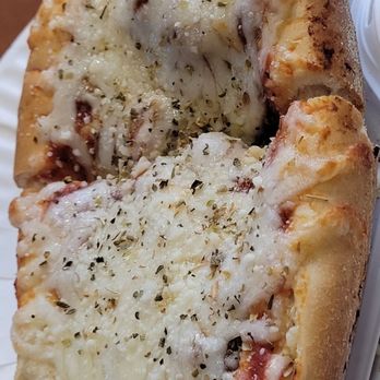 Giannotto's Pizzaria - Chicken Parmesan Sandwich.  Good, but dry, chewy chicken. - Pizza Near Me - Wailuku, Hawaii