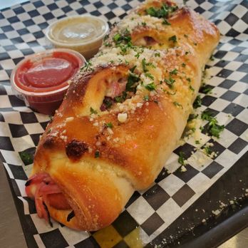 Upper Crust Pizza - Boli - Pizza Near Me - Winter Haven, Florida