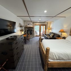 Rainbow Ranch Lodge - Room