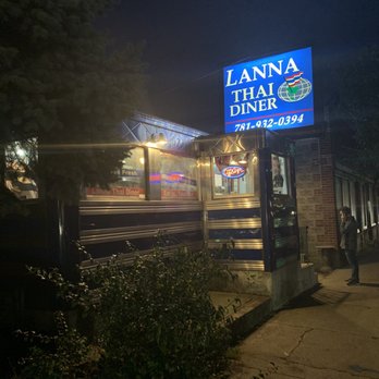 Lanna Thai Diner - Outside - Thai Near Me - Woburn, Massachusetts