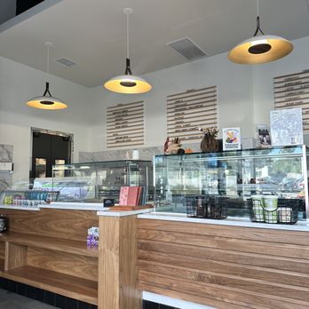 Blue Hummingbird Roastery - Inside the coffee shop - Coffee Roasteries Near Me - Irvine, California Blue Hummingbird Roastery - Inside the coffee shop - Coffee Roasteries Near Me - Irvine, California