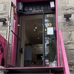 Exterior photo of L'Original Gallery - Montreal, Quebec Exterior photo of L'Original Gallery - Montreal, Quebec