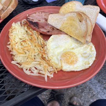 Legends - Golf's Breakfast - Sports Bars Near Me - Concord, California