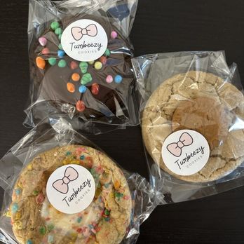 Tumbeezy Cookies - Cosmic brownie cookie, snickerdoodle cookie butter cookie, fruity pebble cookie - Desserts Near Me - Virginia Beach, Virginia
