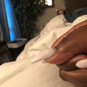 DIAMOND NAILS & SPA - Lumpy nail. - Nail Salons Near Me - Duncanville, Texas DIAMOND NAILS & SPA - Lumpy nail. - Nail Salons Near Me - Duncanville, Texas
