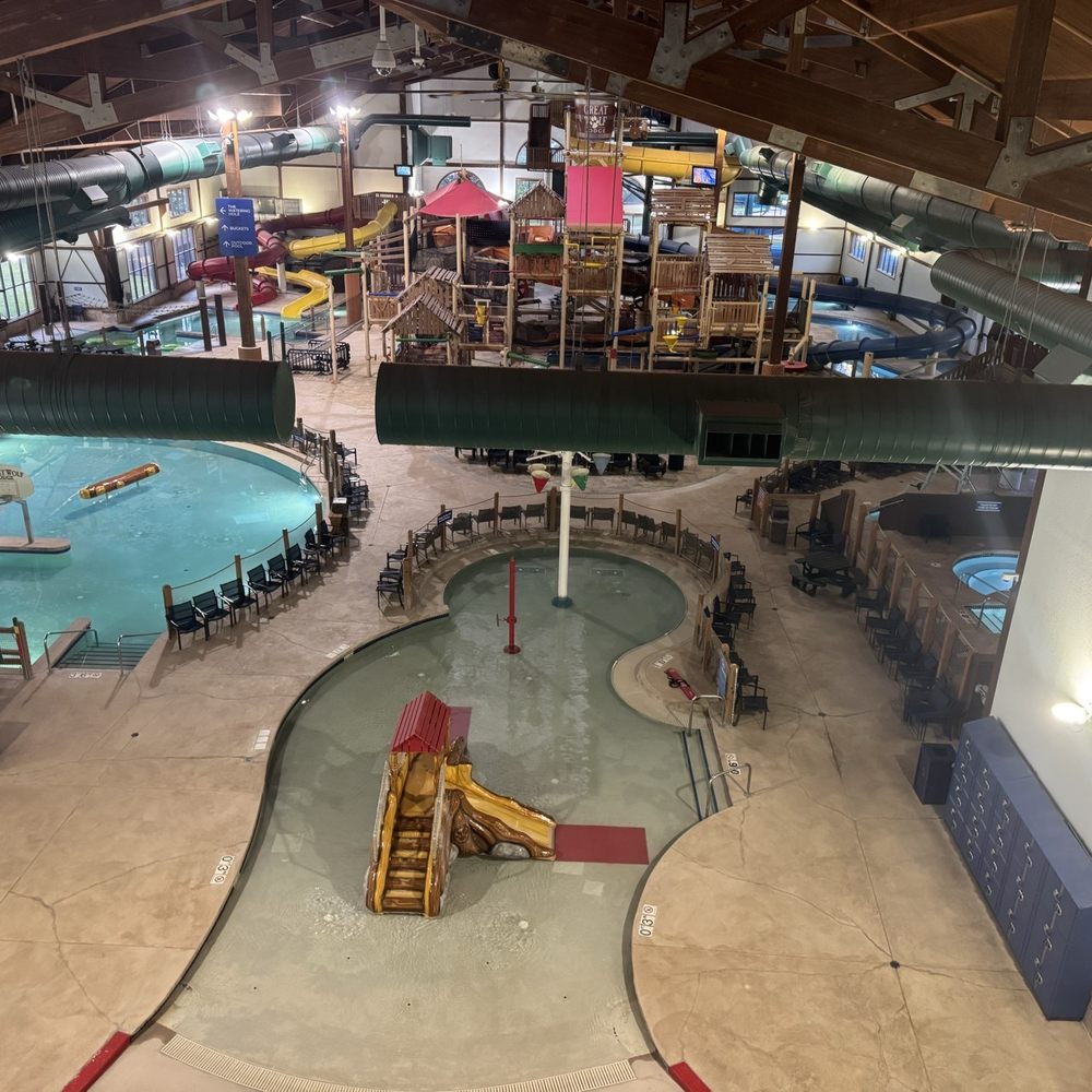 Great Wolf Lodge - Water park - Resorts Near Me - Sandusky, Ohio