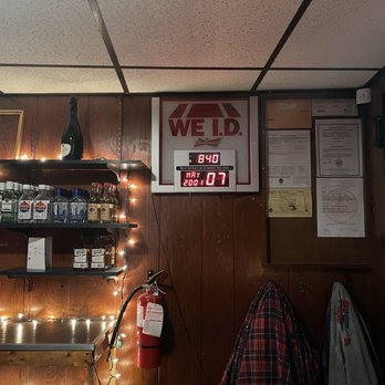 Melanie’s at Griffith's Tavern - a bar with lights and signs - Dive Bars Near Me - Baltimore, Maryland Melanie’s at Griffith's Tavern - a bar with lights and signs - Dive Bars Near Me - Baltimore, Maryland