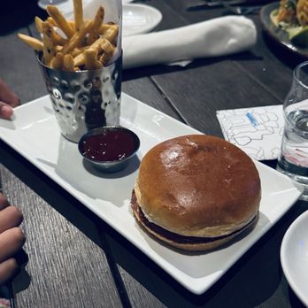 Eureka! - Kids Cheeseburger - Burgers Near Me - Ontario, California