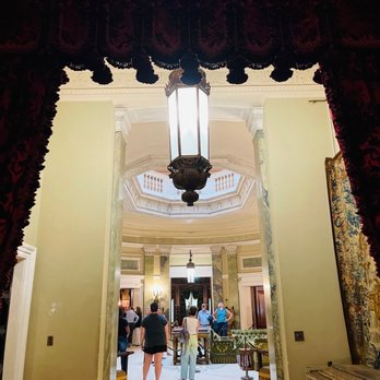Vanderbilt Mansion - Landmarks & Historical Buildings Near Me - Hyde Park, New York