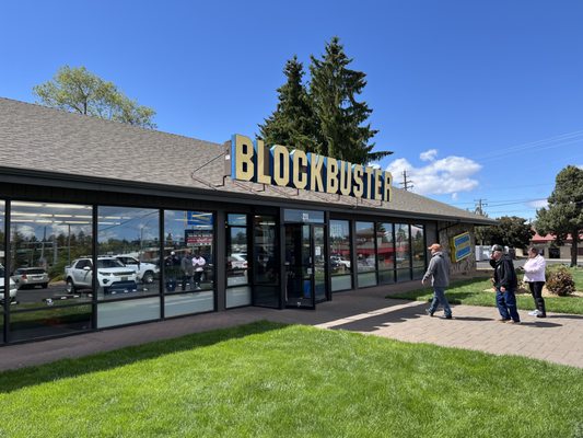 Blockbuster by null